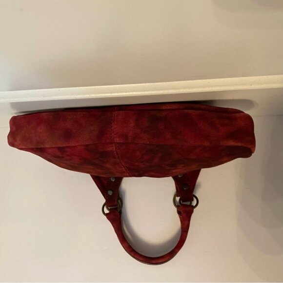 MAURIZIO TAIUTI ITALY BAG HAND RED SUEDE LEATHER BRONZE COLOR STUDS SNAP TOP - Picture 6 of 13